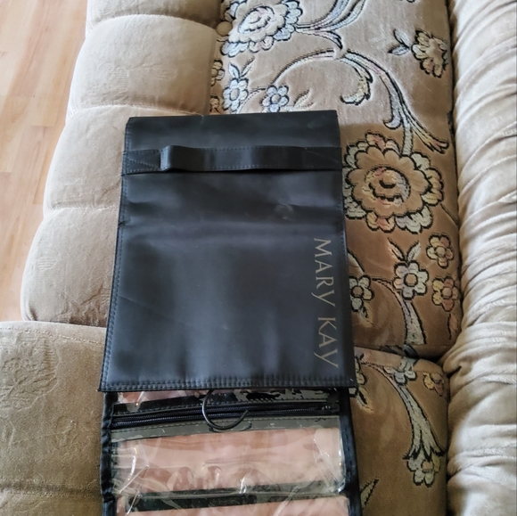 JEWELERY /MAKEUP ORGANIZER - Picture 1 of 4